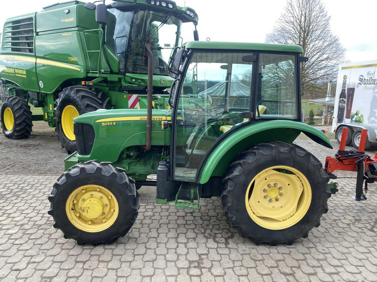 John Deere 5055E - טרקטור חקלאי: תמונה 4 John Deere 5055E - טרקטור חקלאי: תמונה 4