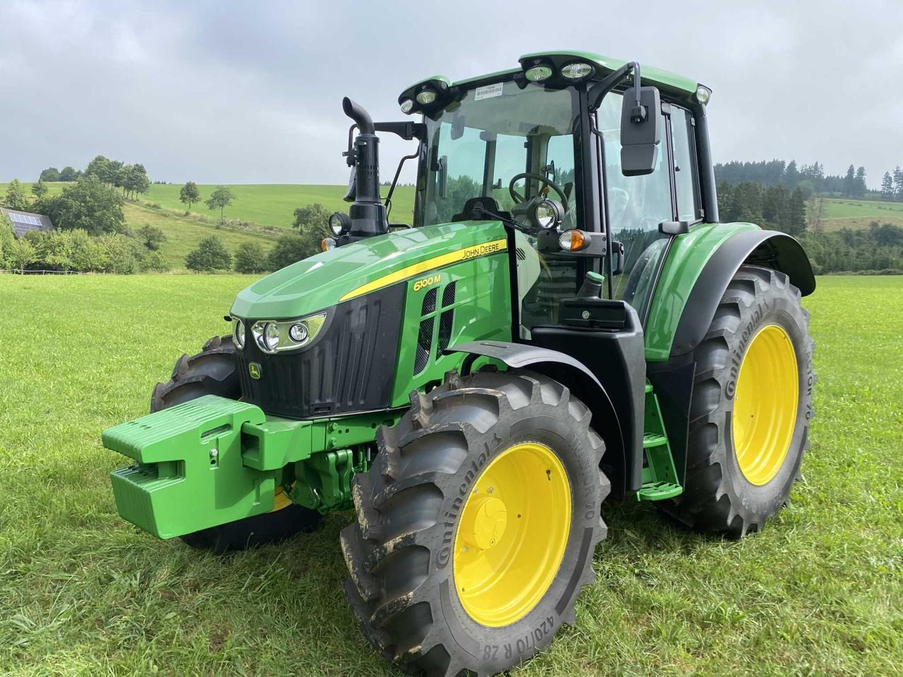 John Deere 6100 M AutoQuadEco - טרקטור חקלאי: תמונה 3 John Deere 6100 M AutoQuadEco - טרקטור חקלאי: תמונה 3