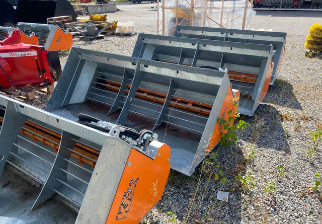 KVexHiekoituskauha 500L Kampanja! - מפזר חול/ מלח: תמונה 1 KVexHiekoituskauha 500L Kampanja! - מפזר חול/ מלח: תמונה 1