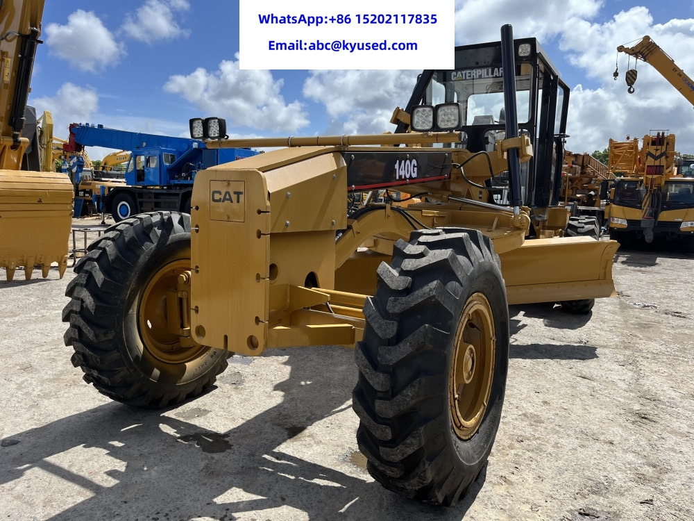 CATERPILLAR 140g 140h 140k 14h 120g 120h 160h 140m 12g - מפלסת: תמונה 1 CATERPILLAR 140g 140h 140k 14h 120g 120h 160h 140m 12g - מפלסת: תמונה 1