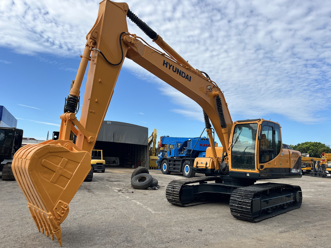 HYUNDAI 220lc-9s - מחפר סורק: תמונה 3 HYUNDAI 220lc-9s - מחפר סורק: תמונה 3