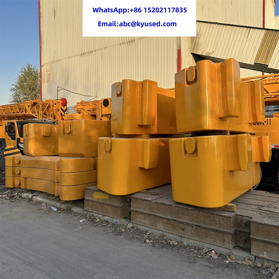 עגורן נייד SANY STC1000 STC1000C STC1000C6 SAC1000 100Ton truck mobile crane: תמונה 8
