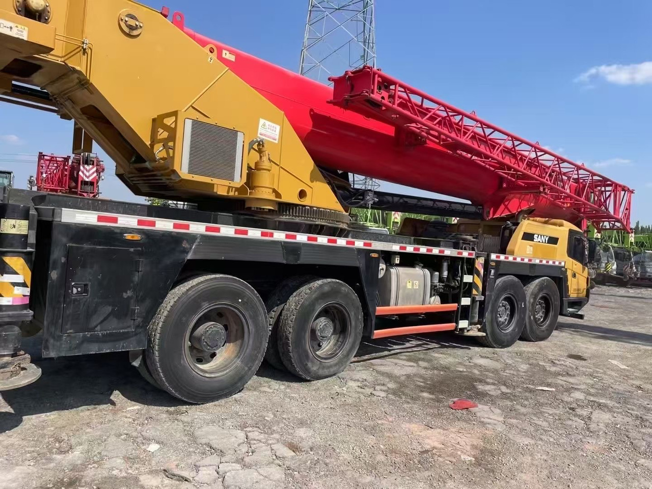 SANY STC800T5 80 ton STC800T6 STC800 STC750 truck crane - עגורן נייד: תמונה 2 SANY STC800T5 80 ton STC800T6 STC800 STC750 truck crane - עגורן נייד: תמונה 2