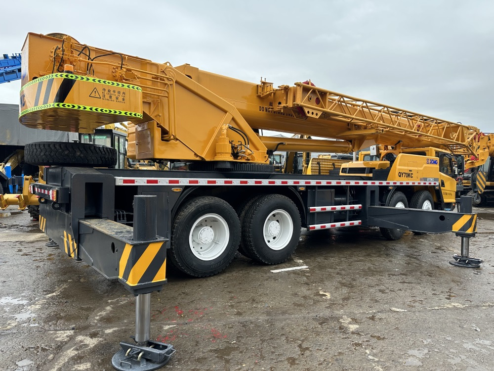 XCMG 70 ton QY70KC XCT75 QY75K QY70KS QY50KC QY100K xct80 truck crane - עגורן נייד: תמונה 4 XCMG 70 ton QY70KC XCT75 QY75K QY70KS QY50KC QY100K xct80 truck crane - עגורן נייד: תמונה 4