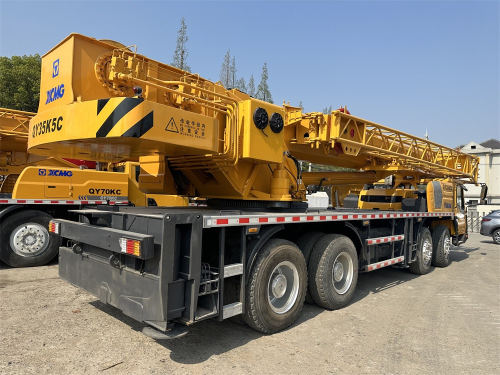 XCMG QY35K xct35l5 qy35k5c 35 ton truck crane - עגורן נייד: תמונה 3 XCMG QY35K xct35l5 qy35k5c 35 ton truck crane - עגורן נייד: תמונה 3