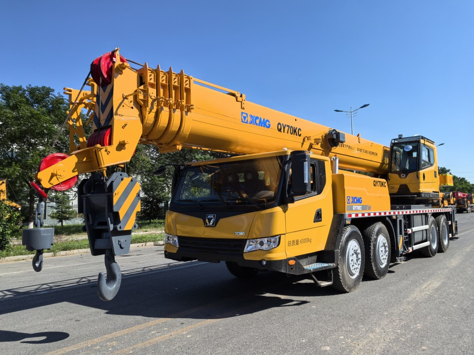 XCMG QY70KC 70TON QY70K QY70KA QY70K-1 - עגורן נייד: תמונה 1 XCMG QY70KC 70TON QY70K QY70KA QY70K-1 - עגורן נייד: תמונה 1