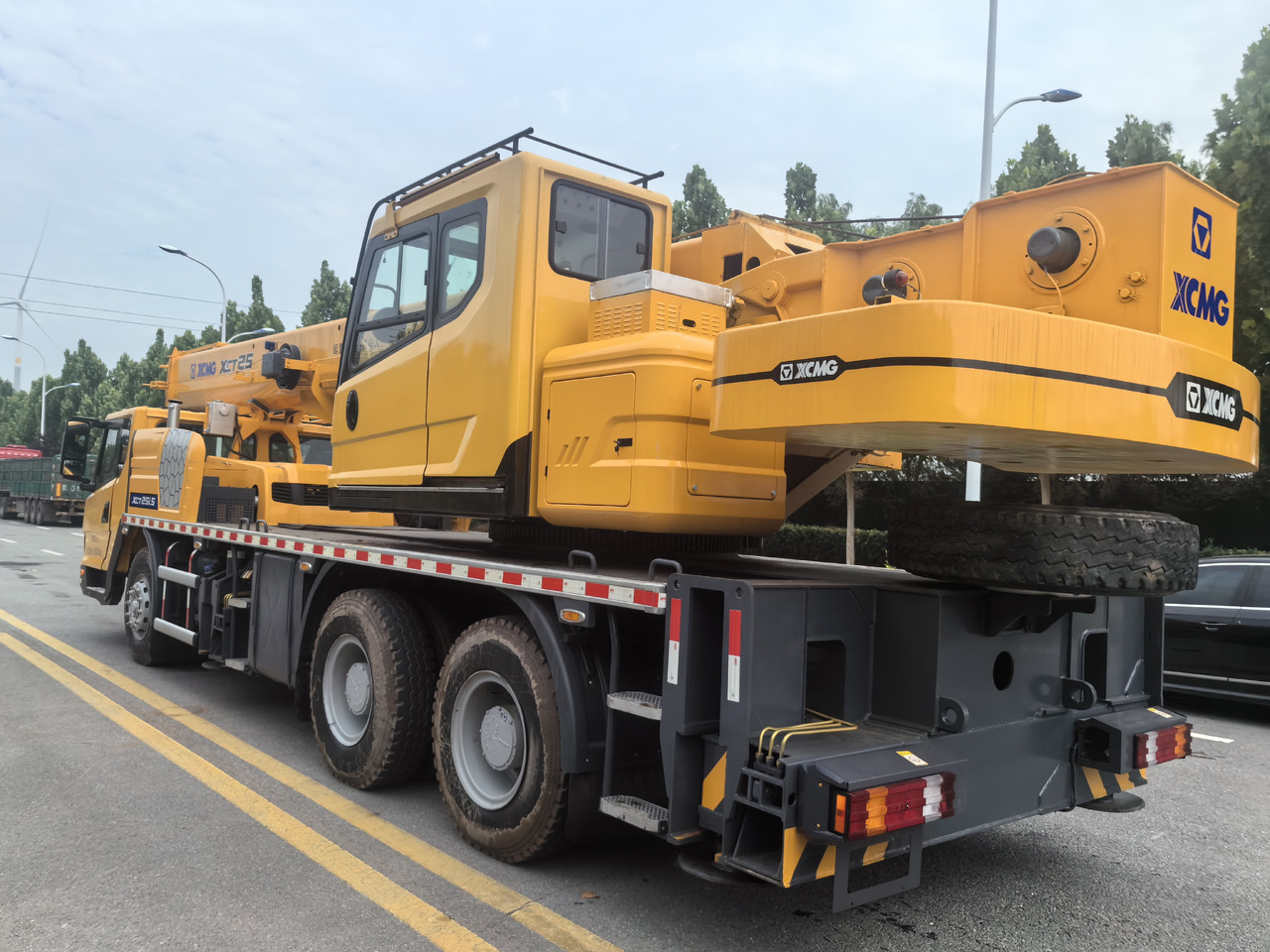 XCMG XCT25L5 QY25K5D QY25K5C QY25K5-I 25ton Used crane - עגורן נייד: תמונה 3 XCMG XCT25L5 QY25K5D QY25K5C QY25K5-I 25ton Used crane - עגורן נייד: תמונה 3