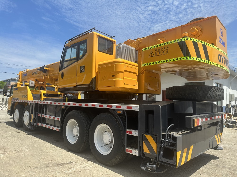 XCMG qy70kc xct75 qy75kc 75 ton truck crane - עגורן נייד: תמונה 3 XCMG qy70kc xct75 qy75kc 75 ton truck crane - עגורן נייד: תמונה 3