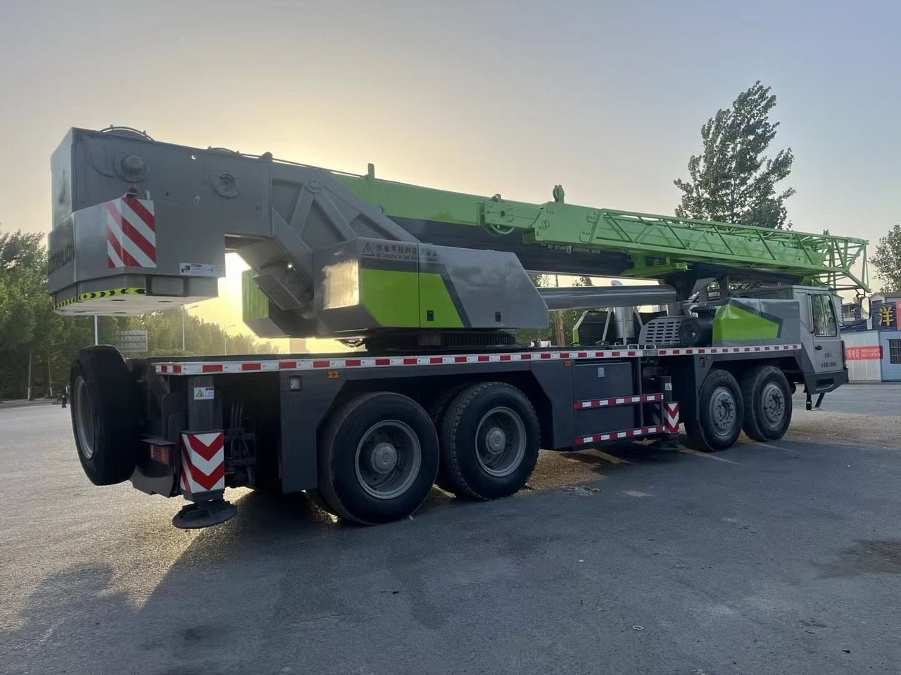 ZOOMLION ZTC700V 70 ton 80 ton ztc800v ztc1000v truck crane - עגורן נייד: תמונה 3 ZOOMLION ZTC700V 70 ton 80 ton ztc800v ztc1000v truck crane - עגורן נייד: תמונה 3