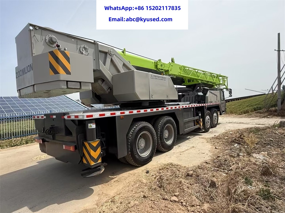 ZOOMLION ZTC700V QY70V 50Ton 70ton truck crane - עגורן נייד: תמונה 3 ZOOMLION ZTC700V QY70V 50Ton 70ton truck crane - עגורן נייד: תמונה 3