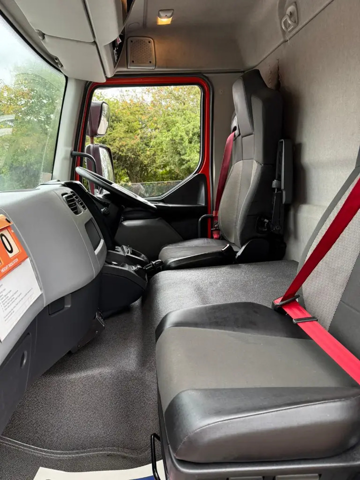 משאית קירור Renault D16 High - Fridgebox: תמונה 11