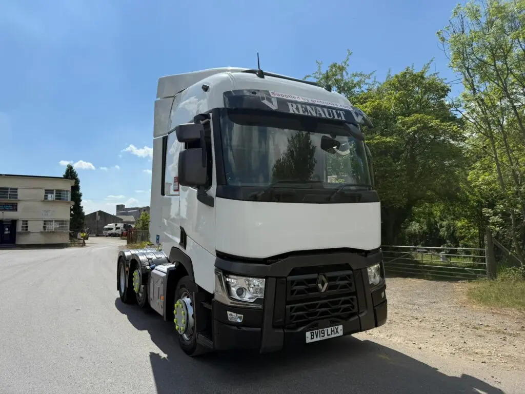 Renault T 460 - יחידת טרקטור: תמונה 2 Renault T 460 - יחידת טרקטור: תמונה 2
