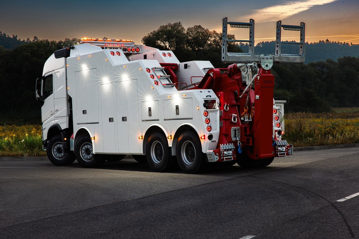 Volvo FH NEW ER4120 5 winches T-REX Volvo FH 540 8x4 WB6,0 White or RED - משאית גרירה: תמונה 1 Volvo FH NEW ER4120 5 winches T-REX Volvo FH 540 8x4 WB6,0 White or RED - משאית גרירה: תמונה 1
