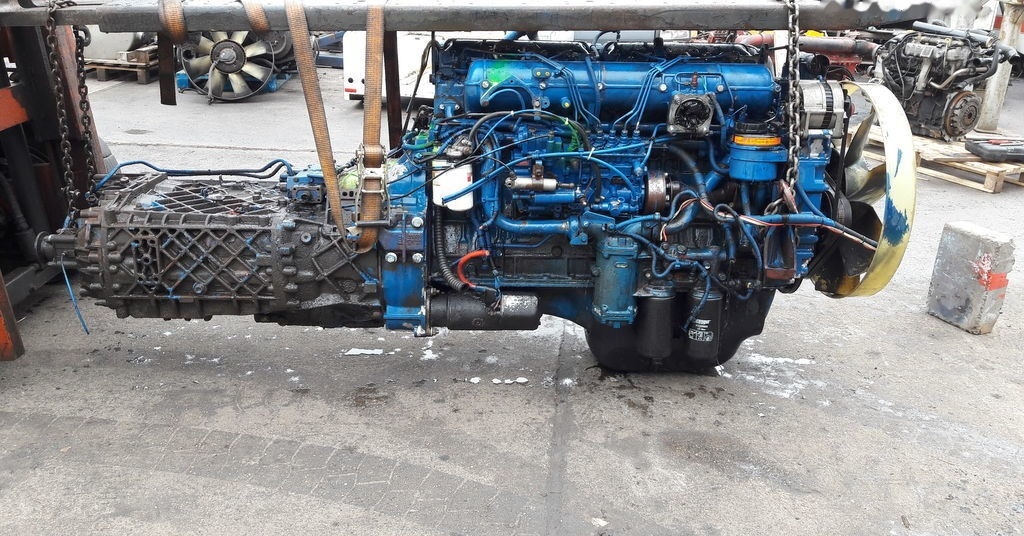 IVECO 8210.42L 420 E2 IVECO EuroTech Magirus - מנוע עבור משאית: תמונה 1 IVECO 8210.42L 420 E2 IVECO EuroTech Magirus - מנוע עבור משאית: תמונה 1