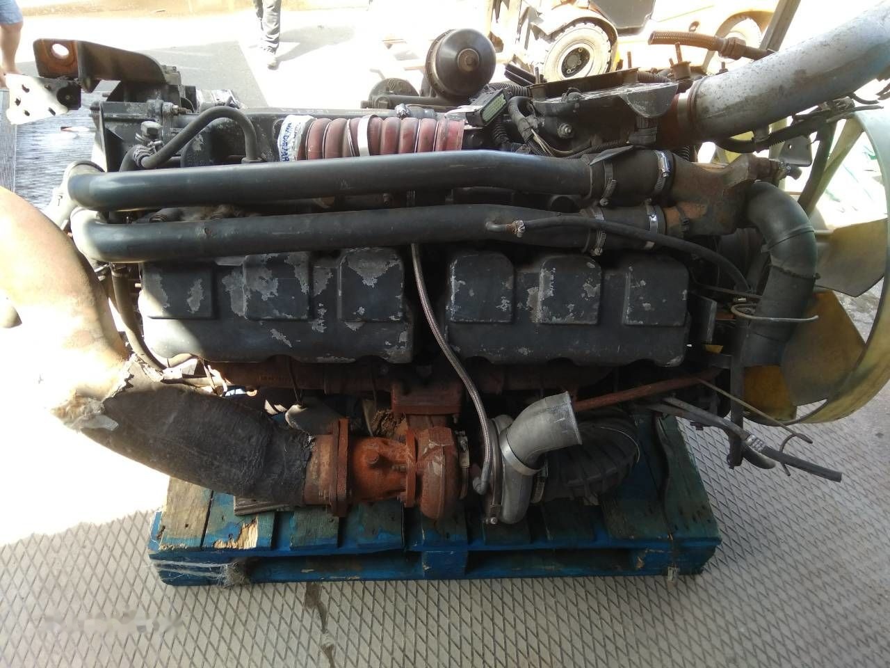 Renault Magnum E-TECH Renault MAGNUM - מנוע עבור משאית: תמונה 1 Renault Magnum E-TECH Renault MAGNUM - מנוע עבור משאית: תמונה 1