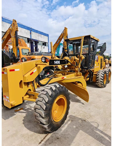 Caterpillar 140K - מפלסת: תמונה 1 Caterpillar 140K - מפלסת: תמונה 1