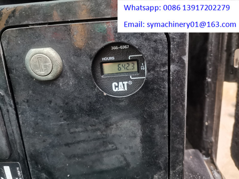 Caterpillar 305.5E2 - מחפר סורק: תמונה 3 Caterpillar 305.5E2 - מחפר סורק: תמונה 3