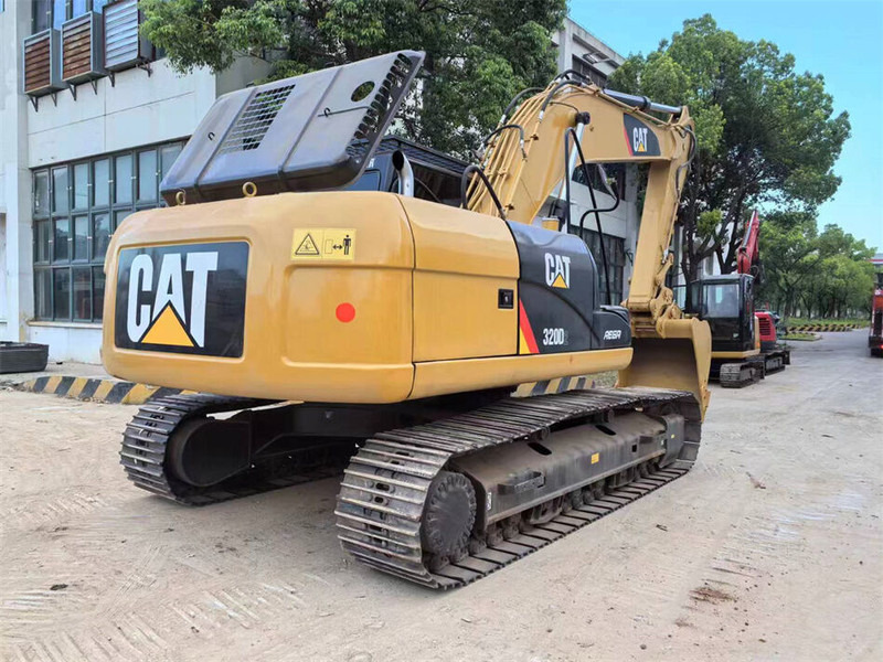 Caterpillar 320D2 - מחפר סורק: תמונה 2 Caterpillar 320D2 - מחפר סורק: תמונה 2