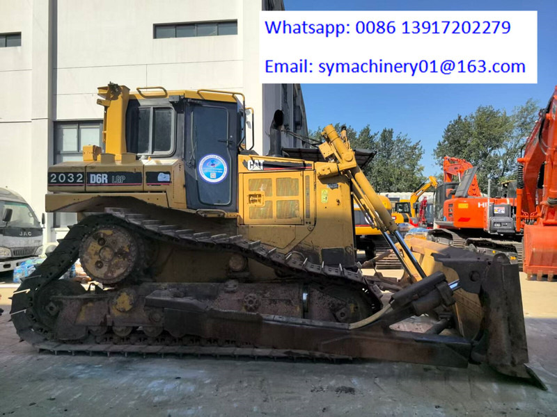 Caterpillar D6R - דחפור: תמונה 2 Caterpillar D6R - דחפור: תמונה 2