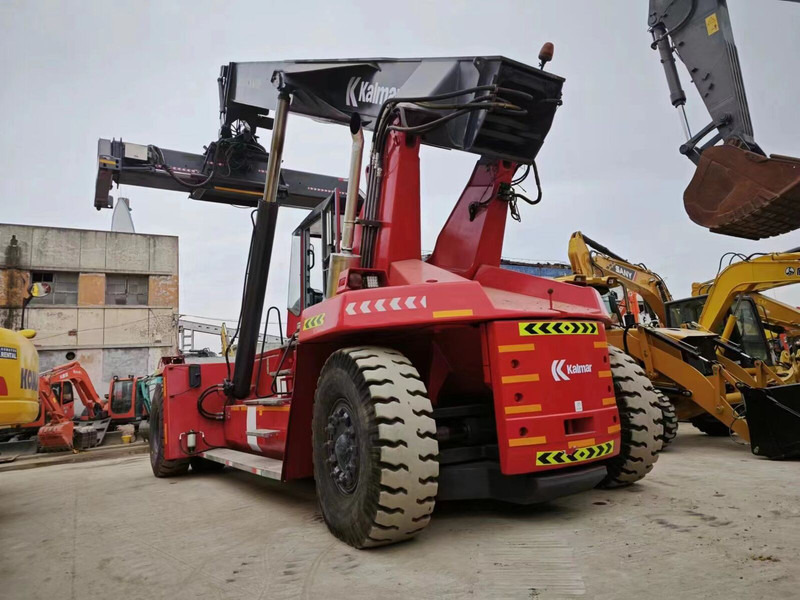 Kalmar DRF450 - מערים הגעה: תמונה 3 Kalmar DRF450 - מערים הגעה: תמונה 3