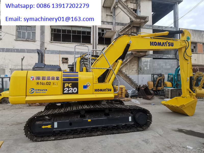 Komatsu PC220-8 - מחפר סורק: תמונה 1 Komatsu PC220-8 - מחפר סורק: תמונה 1