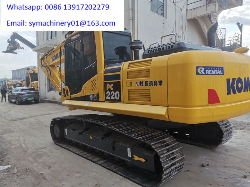 Komatsu PC220-8 - מחפר סורק: תמונה 4 Komatsu PC220-8 - מחפר סורק: תמונה 4