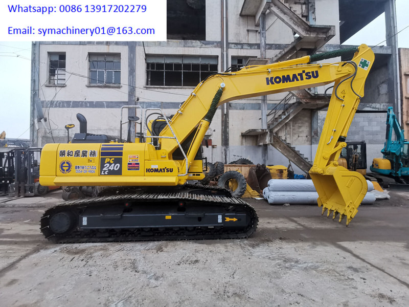 Komatsu PC240-8 - מחפר סורק: תמונה 3 Komatsu PC240-8 - מחפר סורק: תמונה 3