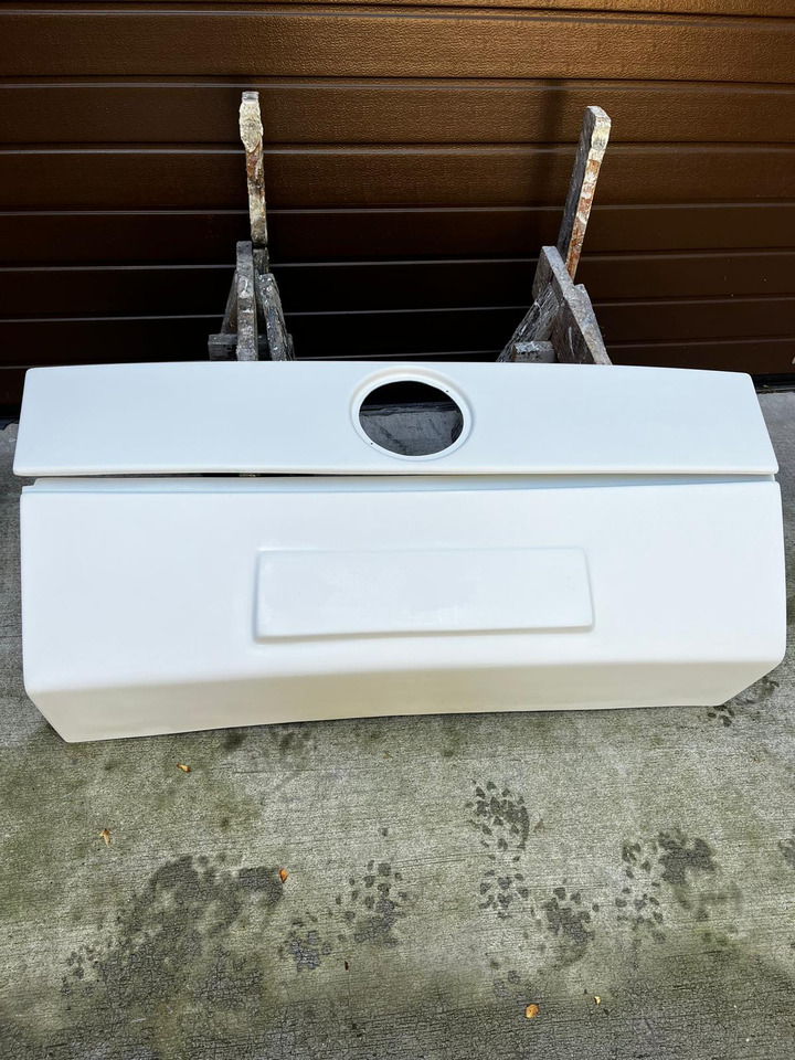 Zderzak przedni środkowy Mercedes 350 Tourismo Mercedes-Benz 350 TOURISMO - פגוש עבור אוטובוס: תמונה 4 Zderzak przedni środkowy Mercedes 350 Tourismo Mercedes-Benz 350 TOURISMO - פגוש עבור אוטובוס: תמונה 4