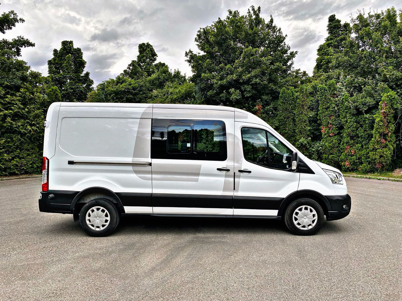 Ford Transit 350 L3H2 Trend|Kamera|6Sitzer|AHK|PDC|19 - כלי רכב מסחרי לנוסעים: תמונה 2 Ford Transit 350 L3H2 Trend|Kamera|6Sitzer|AHK|PDC|19 - כלי רכב מסחרי לנוסעים: תמונה 2
