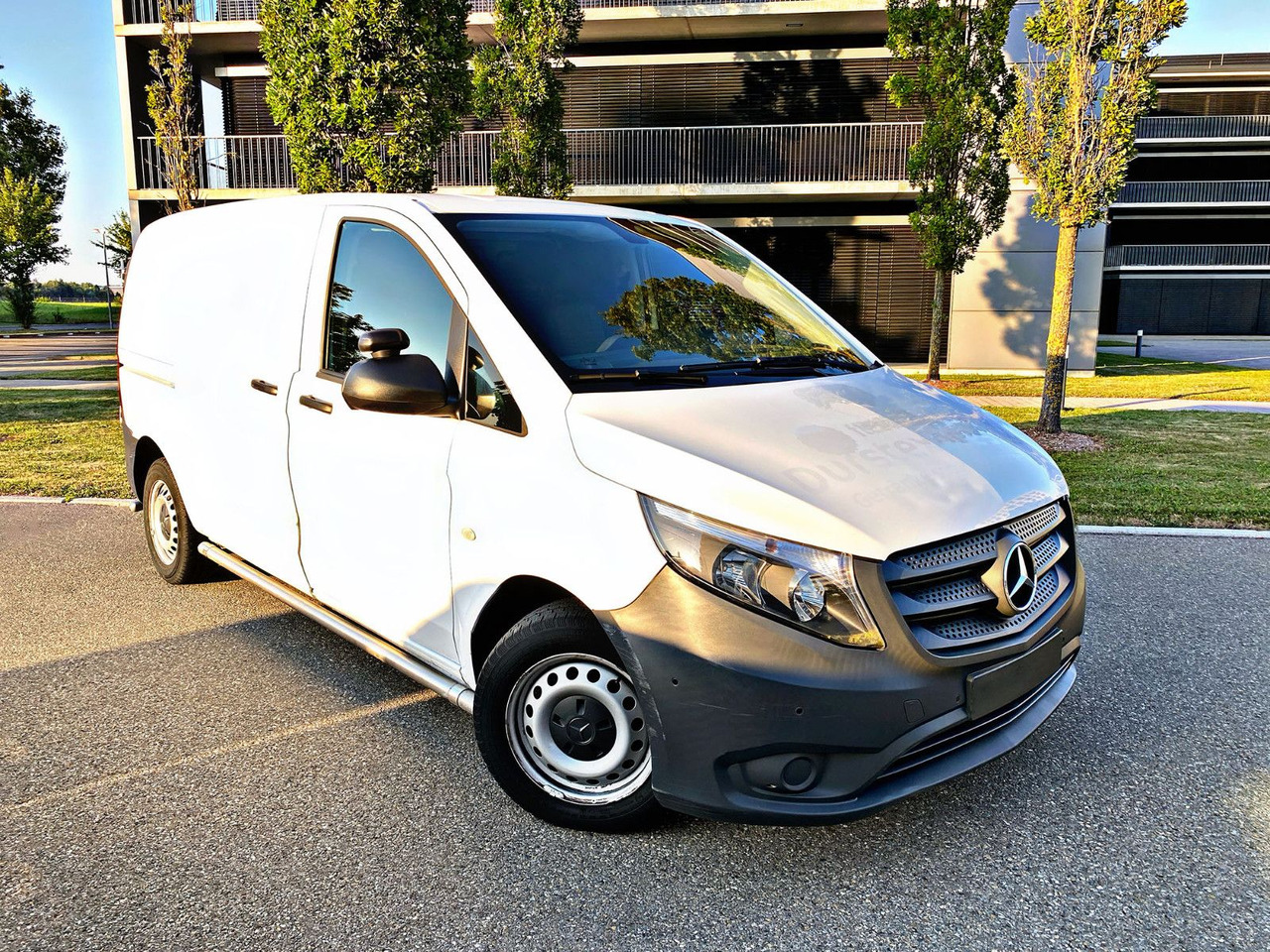Mercedes-Benz Vito Kasten 111 CDI FWD kompakt|Kamera|Navi|19% - כלי רכב מסחרי קטן: תמונה 1 Mercedes-Benz Vito Kasten 111 CDI FWD kompakt|Kamera|Navi|19% - כלי רכב מסחרי קטן: תמונה 1