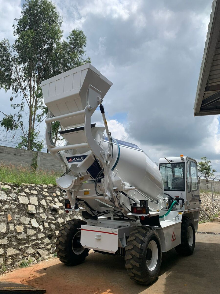 New AJAX ARGO 4000 concrete mixer truck - משאית מערבלת בטון: תמונה 4 New AJAX ARGO 4000 concrete mixer truck - משאית מערבלת בטון: תמונה 4