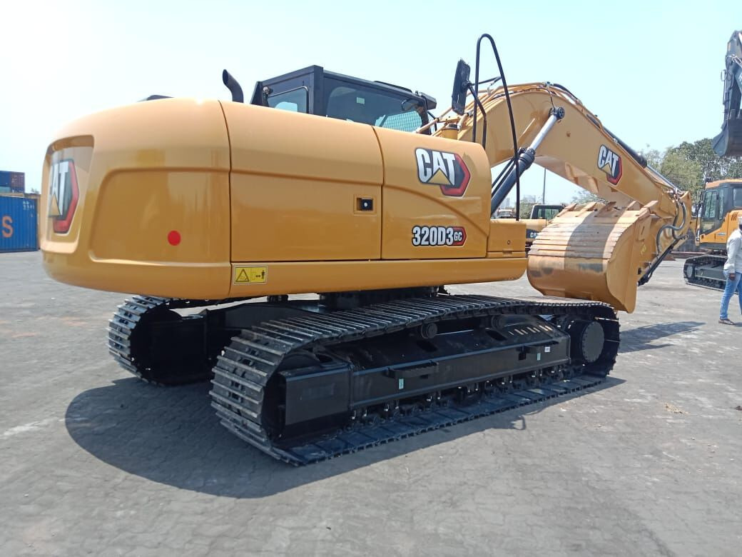 New Caterpillar 320D3GC tracked excavator - מחפר סורק: תמונה 2 New Caterpillar 320D3GC tracked excavator - מחפר סורק: תמונה 2