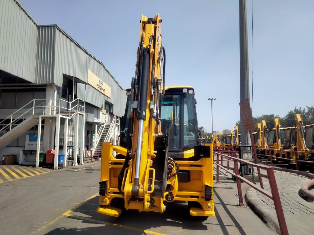 New JCB 3CX backhoe loader - מחפרון: תמונה 3 New JCB 3CX backhoe loader - מחפרון: תמונה 3