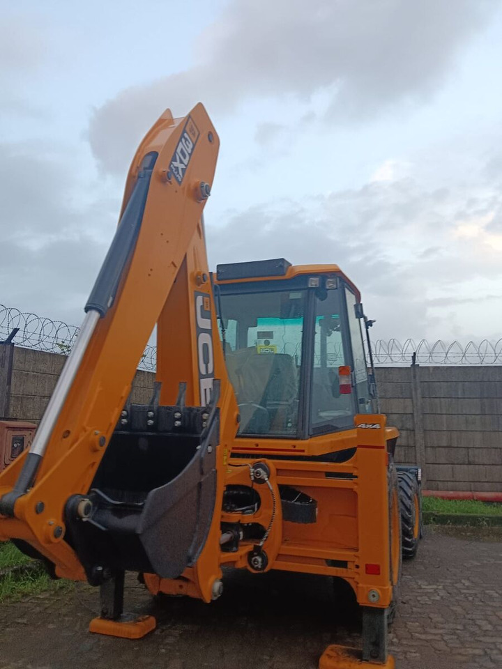 New JCB 3DX backhoe loader - מחפרון: תמונה 5 New JCB 3DX backhoe loader - מחפרון: תמונה 5