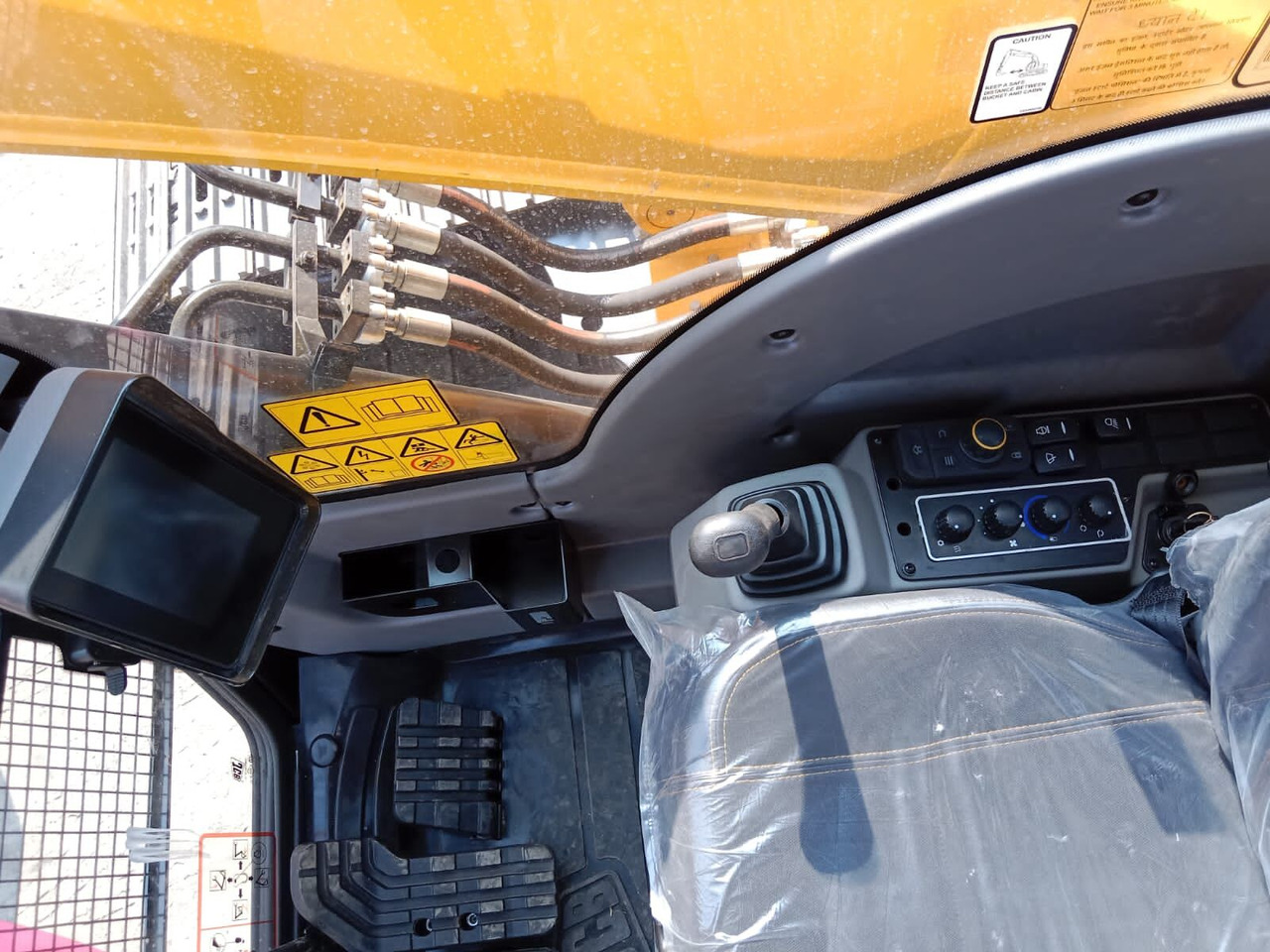 New JCB JS 200 tracked excavator - מחפר סורק: תמונה 5 New JCB JS 200 tracked excavator - מחפר סורק: תמונה 5