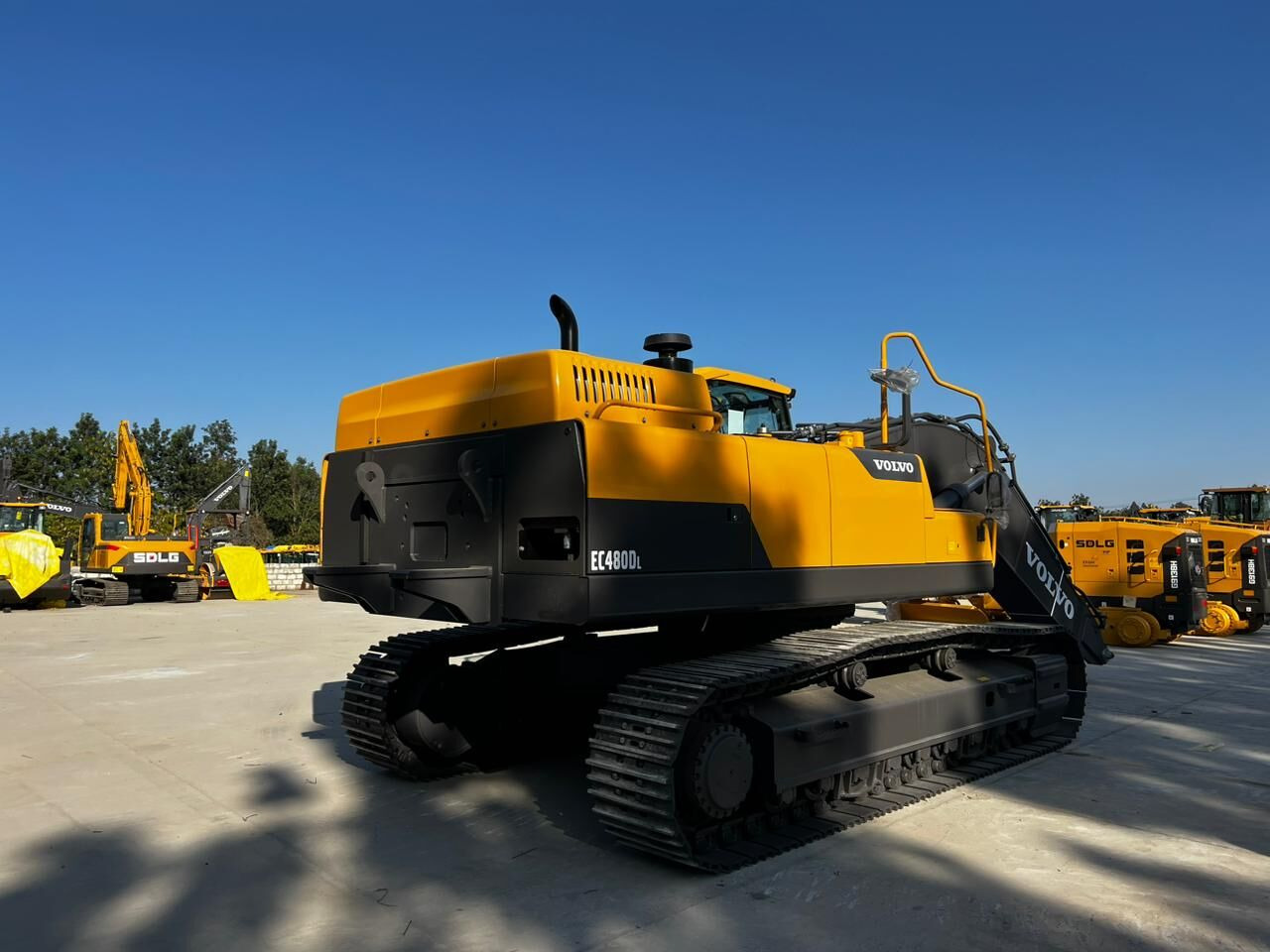 New Volvo EC480DL tracked excavator - מחפר סורק: תמונה 1 New Volvo EC480DL tracked excavator - מחפר סורק: תמונה 1