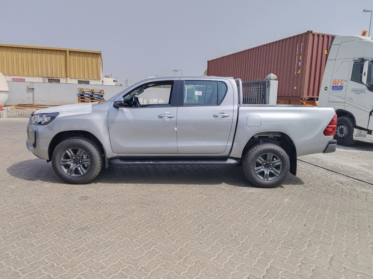 Toyota Hilux - מכונית: תמונה 1 Toyota Hilux - מכונית: תמונה 1
