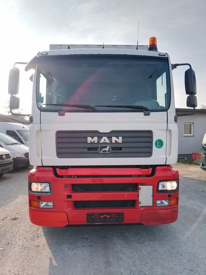 MAN TGA 18 320 - מוביל מכולות/ משאית החלפת גוף: תמונה 5 MAN TGA 18 320 - מוביל מכולות/ משאית החלפת גוף: תמונה 5