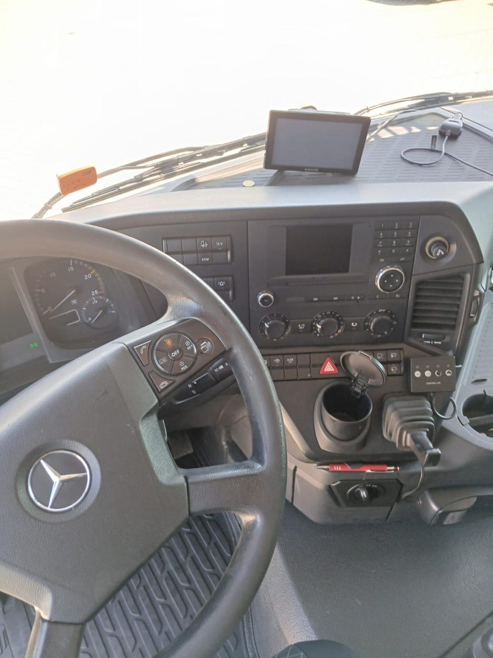 MERCEDES-BENZ AROCS 28.51 | 6x4| Klima | Retarder | Euro 6 - משאית צד נופל/ שטוחה, משאית מנוף: תמונה 5 MERCEDES-BENZ AROCS 28.51 | 6x4| Klima | Retarder | Euro 6 - משאית צד נופל/ שטוחה, משאית מנוף: תמונה 5
