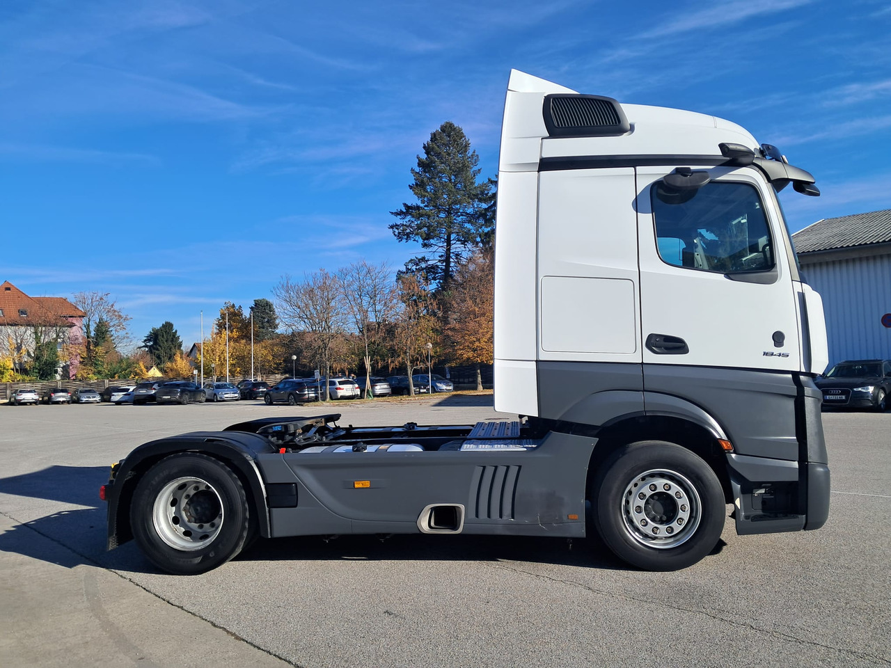 MERCEDES-BENZ Actros 18 45 | Retarder | Standklima | 4 Stück MP5 - יחידת טרקטור: תמונה 5 MERCEDES-BENZ Actros 18 45 | Retarder | Standklima | 4 Stück MP5 - יחידת טרקטור: תמונה 5