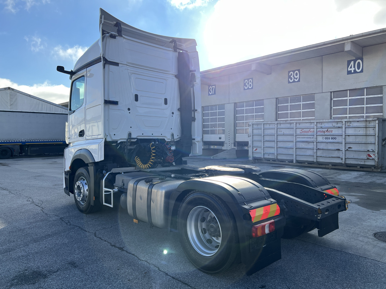 MERCEDES-BENZ Mercedes-Benz Actros 1846 | Standklima | Retarder | Euro 6 - יחידת טרקטור: תמונה 4 MERCEDES-BENZ Mercedes-Benz Actros 1846 | Standklima | Retarder | Euro 6 - יחידת טרקטור: תמונה 4