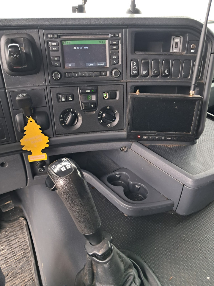 משאית עץ, משאית מנוף SCANIA G 490 6x6 Blatt-Blatt | Klima | Schaltgetriebe | Euro 6 | Penz-Kran 12Z |: תמונה 22