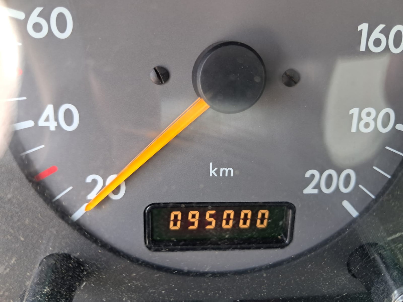 כלי רכב מסחרי עם תיבה VOLKSWAGEN LT 46-35 2.5 TDI: תמונה 19