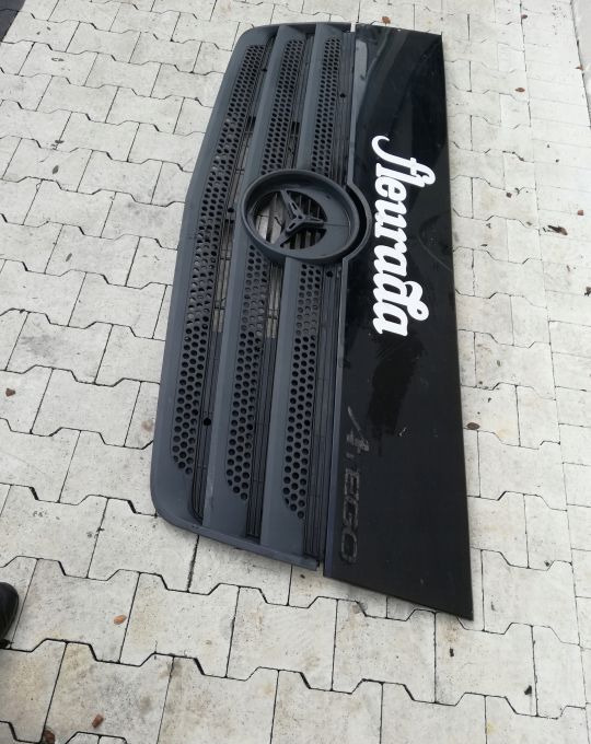 ATRAPA GRILL MASKA MERCEDES ATEGO EURO6 - מכסה מנוע: תמונה 5 ATRAPA GRILL MASKA MERCEDES ATEGO EURO6 - מכסה מנוע: תמונה 5
