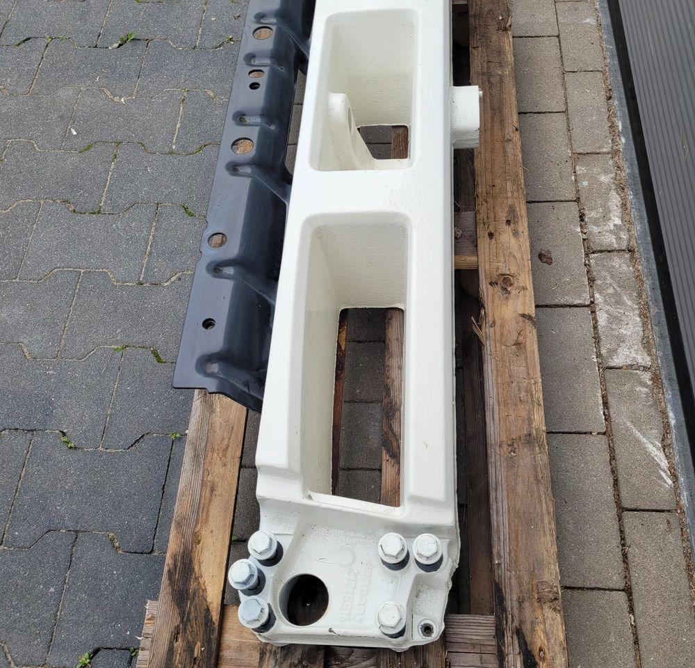 BELKA ZDERZAK VOLVO FMX ORYGINAŁ 21718915 CHWALIM116 - פגוש עבור משאית: תמונה 3 BELKA ZDERZAK VOLVO FMX ORYGINAŁ 21718915 CHWALIM116 - פגוש עבור משאית: תמונה 3