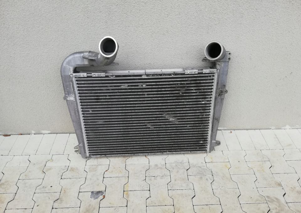 CHŁODNICA POWIETRZA INTERCOOLER SCANIA CP 1817893 - מקרר פנימי: תמונה 1 CHŁODNICA POWIETRZA INTERCOOLER SCANIA CP 1817893 - מקרר פנימי: תמונה 1