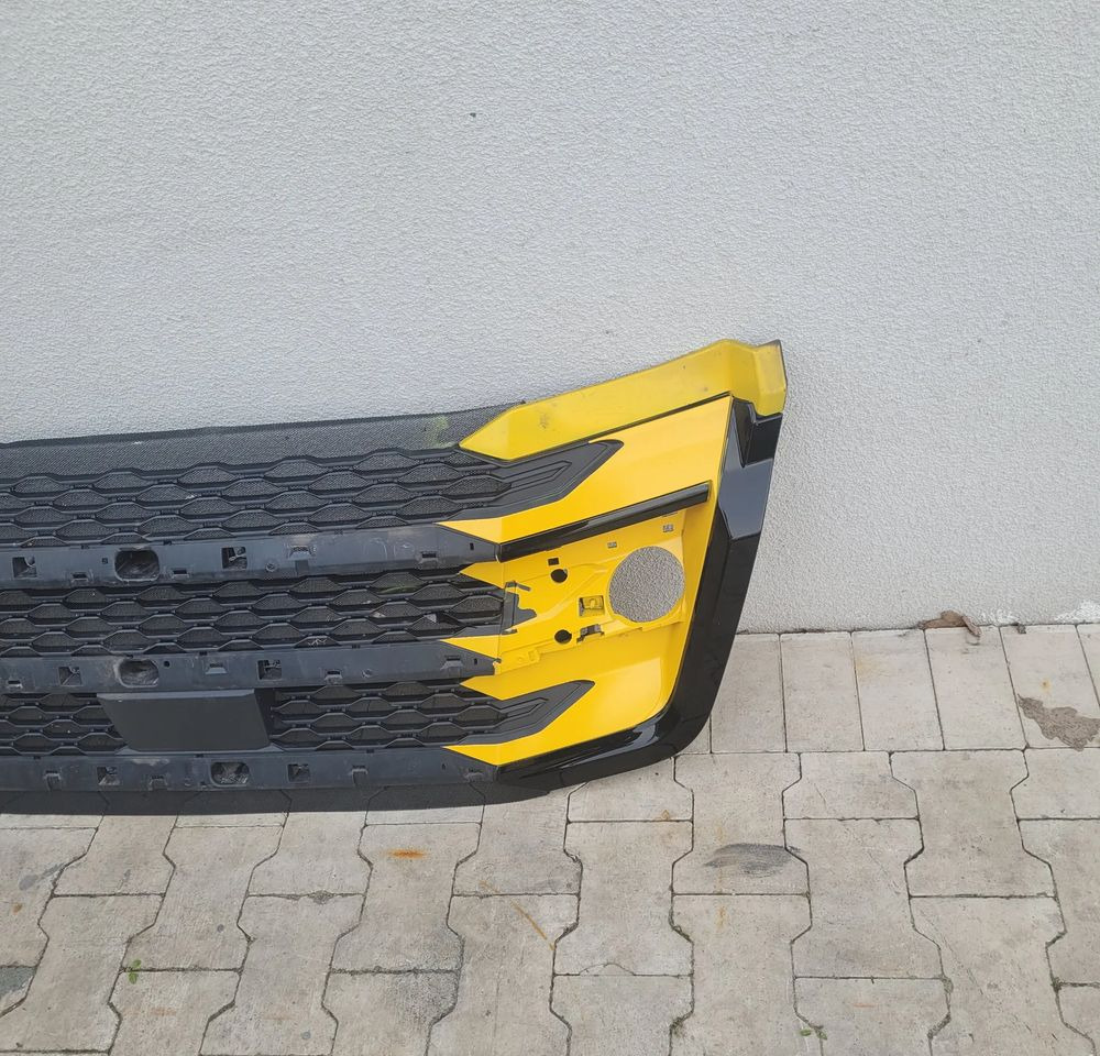 GRILL DAF XG ORYGINAŁ USZKODZONA 2311439 CHWALIM116 - גריל עבור משאית: תמונה 2 GRILL DAF XG ORYGINAŁ USZKODZONA 2311439 CHWALIM116 - גריל עבור משאית: תמונה 2
