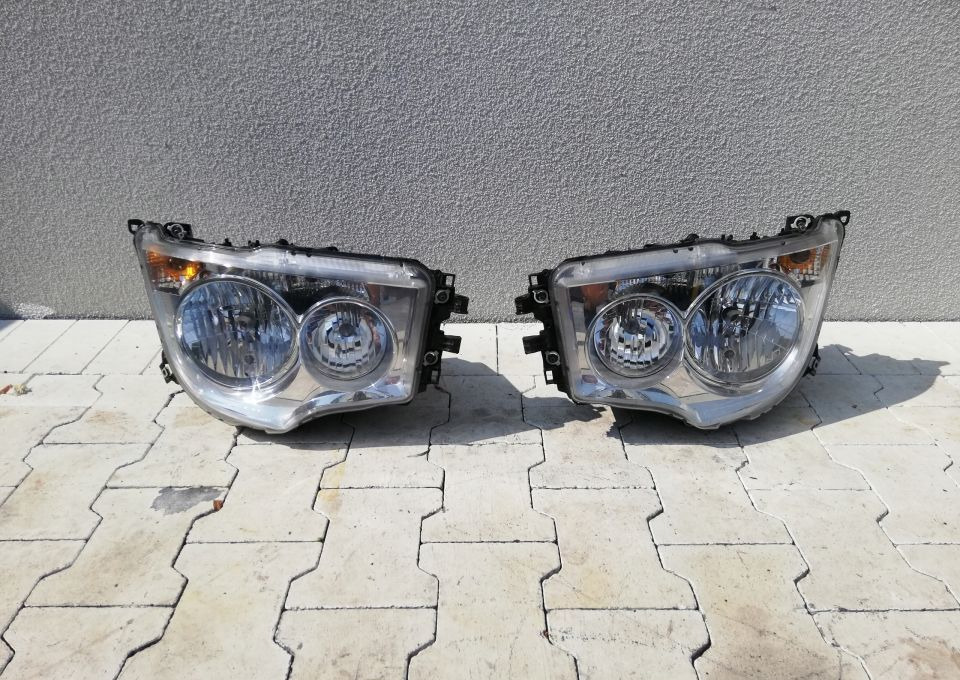 Lampy MERCEDES ACTROS Mp4 Antos ORYGINAŁ - פנס קדמי עבור משאית: תמונה 1 Lampy MERCEDES ACTROS Mp4 Antos ORYGINAŁ - פנס קדמי עבור משאית: תמונה 1
