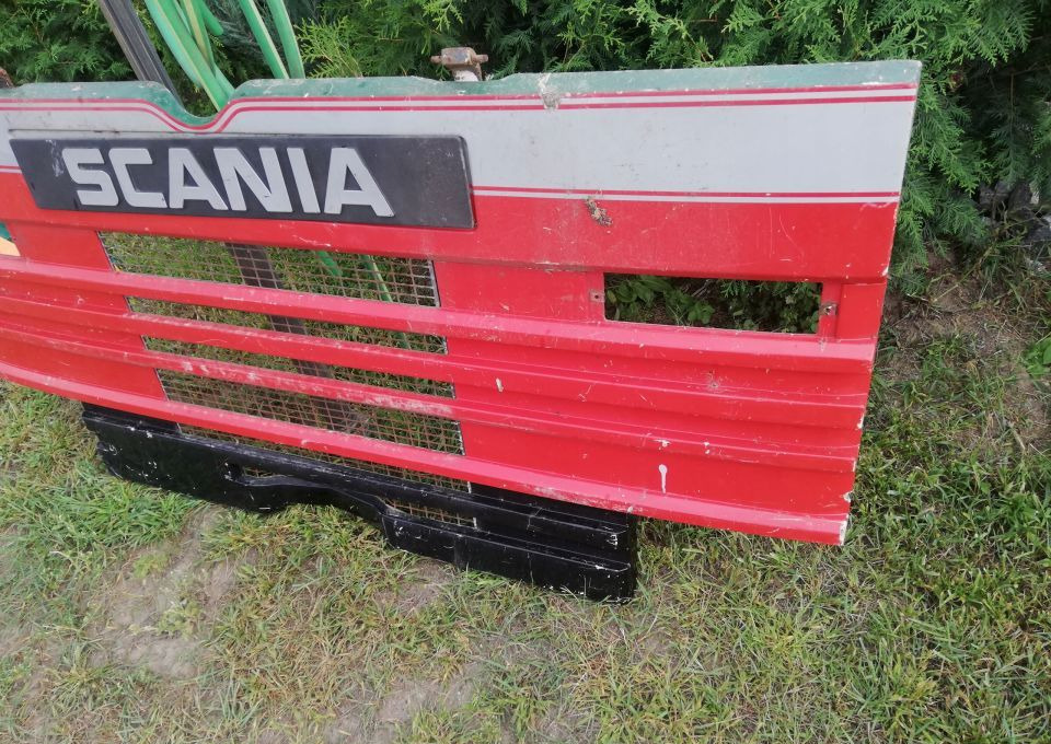 MASKA ATRAPA SCANIA 113 ORYGINAŁ - מכסה מנוע עבור משאית: תמונה 3 MASKA ATRAPA SCANIA 113 ORYGINAŁ - מכסה מנוע עבור משאית: תמונה 3