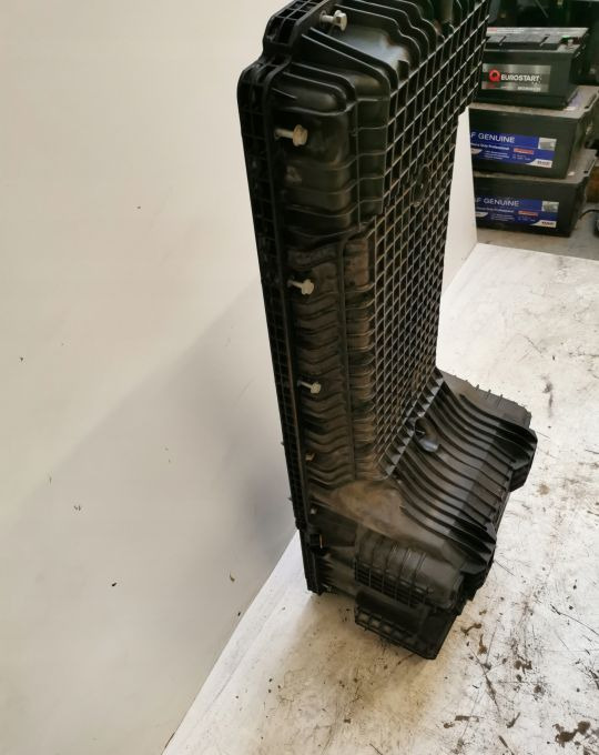 MISKA OLEJU MERCEDES ACTROS MP4 A4730101013/002 - מחבת שמן עבור משאית: תמונה 4 MISKA OLEJU MERCEDES ACTROS MP4 A4730101013/002 - מחבת שמן עבור משאית: תמונה 4